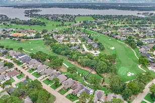 203 Monterrey Rd E, Montgomery, TX 77356 - Photo 2