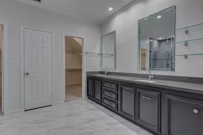 19 Wickham Court, Sugar Land, TX 77479 - Photo 24