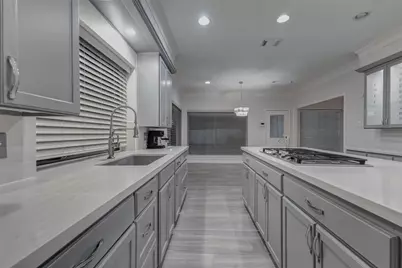 19 Wickham Court, Sugar Land, TX 77479 - Photo 18