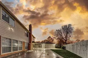 19 Wickham Ct, Sugar Land, TX 77479 - Photo 46