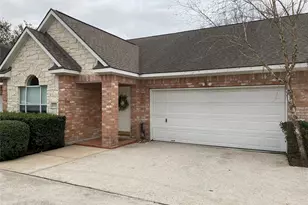 10723 Norchester Village Dr, Houston, TX 77070 - Photo 2