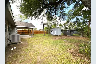 5763 Westover Street, Houston, TX 77033 - Photo 16