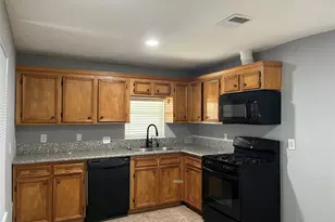 10417 Fairfax St, Houston, TX 77029 - Photo 10