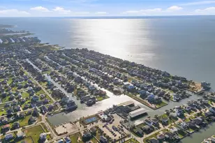 22118 Matagorda Dr, Galveston, TX 77554 - Photo 32