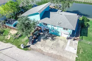 325 Ling St, Bayou Vista, TX 77563 - Photo 38