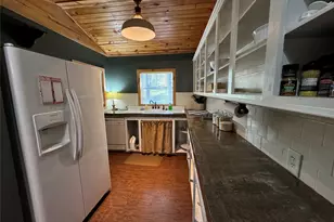 164 Pine Hollow Cove, Brookeland, TX 75931 - Photo 18