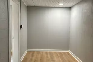 912 W Cleveland St, Alvin, TX 77511 - Photo 26