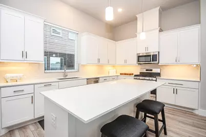 1952 Purswell Road, Houston, TX 77055 - Photo 16