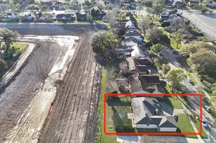 5607 Arncliffe Dr, Houston, TX 77088 - Photo 38