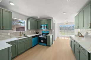 5607 Arncliffe Dr, Houston, TX 77088 - Photo 12