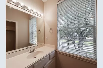 5547 Cranston Court, Sugar Land, TX 77479 - Photo 24