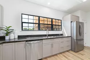 11916 S Hoa Sen Cir, Houston, TX 77072 - Photo 6