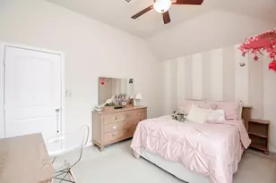 17634 Yorkhill Ct, Richmond, TX 77407 - Photo 16
