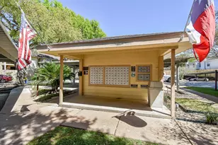 1881 Bering Dr, Houston, TX 77057 - Photo 28