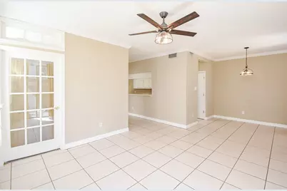 1881 Bering Drive #31, Houston, TX 77057 - Photo 8
