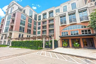 1616 Fountain View Dr, Houston, TX 77057 - Photo 2