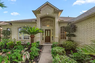 1807 Spreading Bough Ln, Richmond, TX 77406 - Photo 2