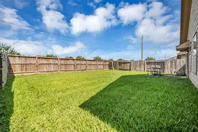 14218 Brunswick Place Drive, Houston, TX 77047 - Photo 2