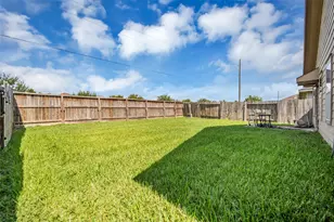 14218 Brunswick Pl Dr, Houston, TX 77047 - Photo 2