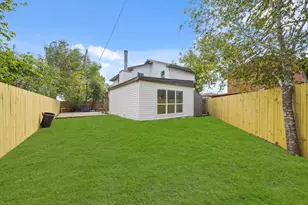 5 Dallas Ct, Angleton, TX 77515 - Photo 16