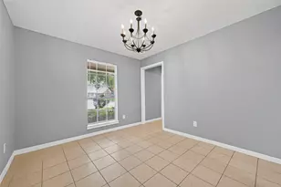 6715 Greenvale Ln, Houston, TX 77066 - Photo 8