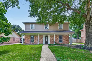 6715 Greenvale Ln, Houston, TX 77066 - Photo 1