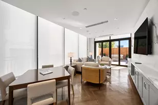 2323 W Main St, Houston, TX 77098 - Photo 24