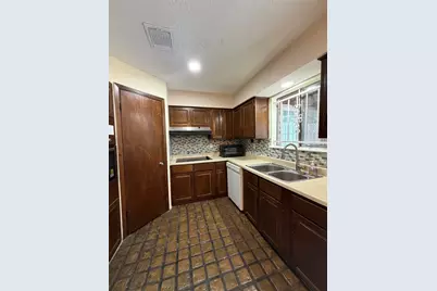 11419 Sharpcrest Street, Houston, TX 77072 - Photo 4