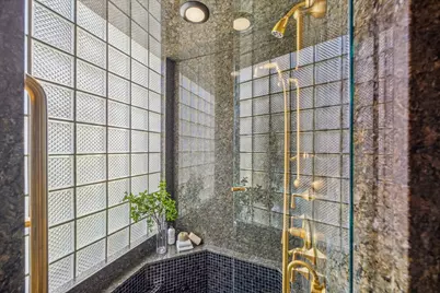 2102 Canongate Drive, Houston, TX 77056 - Photo 26