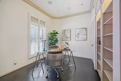 2102 Canongate Drive, Houston, TX 77056 - Photo 22