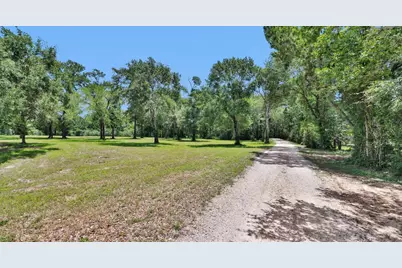 9445 Cr 415 E, Navasota, TX 77868 - Photo 4