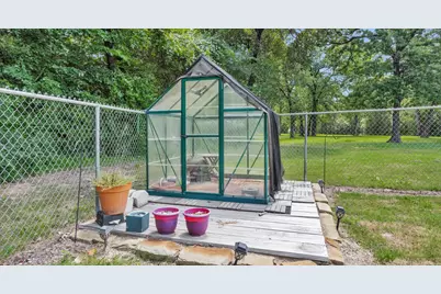 9445 Cr 415 E, Navasota, TX 77868 - Photo 36