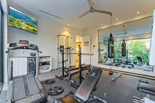 5419 John Dreaper Dr, Houston, TX 77056 - Photo 36