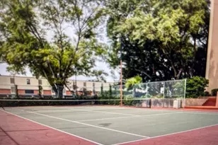 7510 Hornwood Dr, Houston, TX 77036 - Photo 14