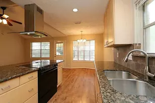 12623 Westella Dr, Houston, TX 77077 - Photo 6