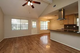 12623 Westella Dr, Houston, TX 77077 - Photo 12