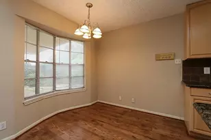 12623 Westella Dr, Houston, TX 77077 - Photo 8