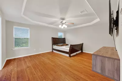 9106 Fuqua Breeze Drive, Houston, TX 77075 - Photo 32