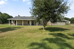 28081 Ivy Oaks Ln, Splendora, TX 77372 - Photo 1