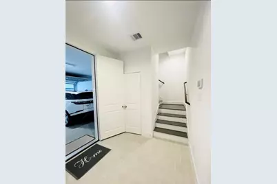 5855 Dolores Street, Houston, TX 77057 - Photo 14