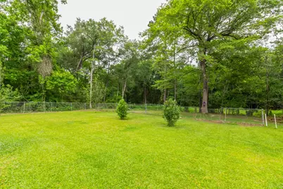 995 Strickland Street, Vidor, TX 77662 - Photo 26