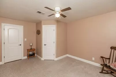 995 Strickland Street, Vidor, TX 77662 - Photo 22
