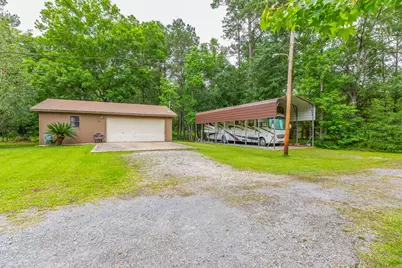 995 Strickland Street, Vidor, TX 77662 - Photo 30