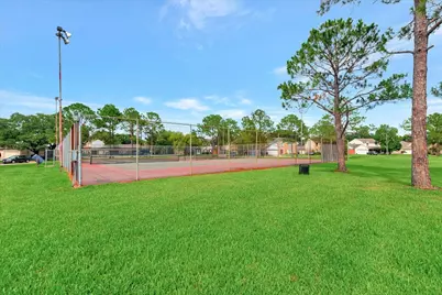 15131 Cranbourne Drive, Houston, TX 77062 - Photo 38