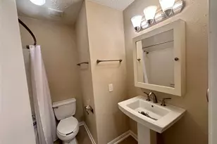 7646 Western Oak Ln, Houston, TX 77040 - Photo 28