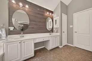 1123 Parkhaven Ln, Houston, TX 77077 - Photo 24