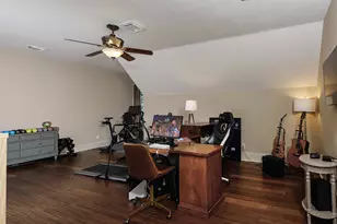 119 Angel Leaf Rd, The Woodlands, TX 77380 - Photo 36