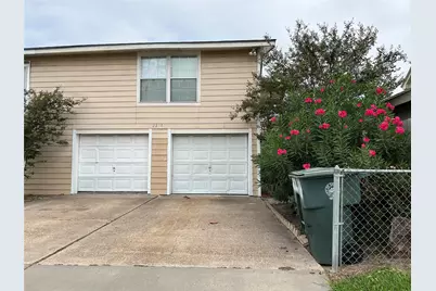 2216 59th Street, Galveston, TX 77551 - Photo 2