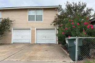 2216 59th St, Galveston, TX 77551 - Photo 2
