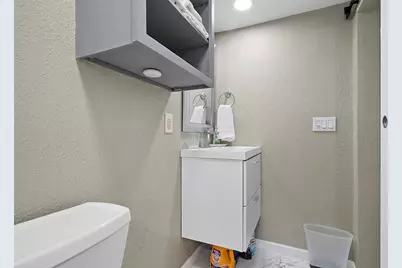 715 31st Street #Rear, Galveston, TX 77550 - Photo 10